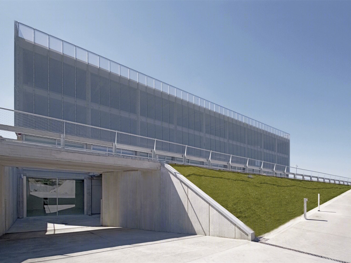 西班牙汽车园区建筑丨Pere PuigArquitecte-8