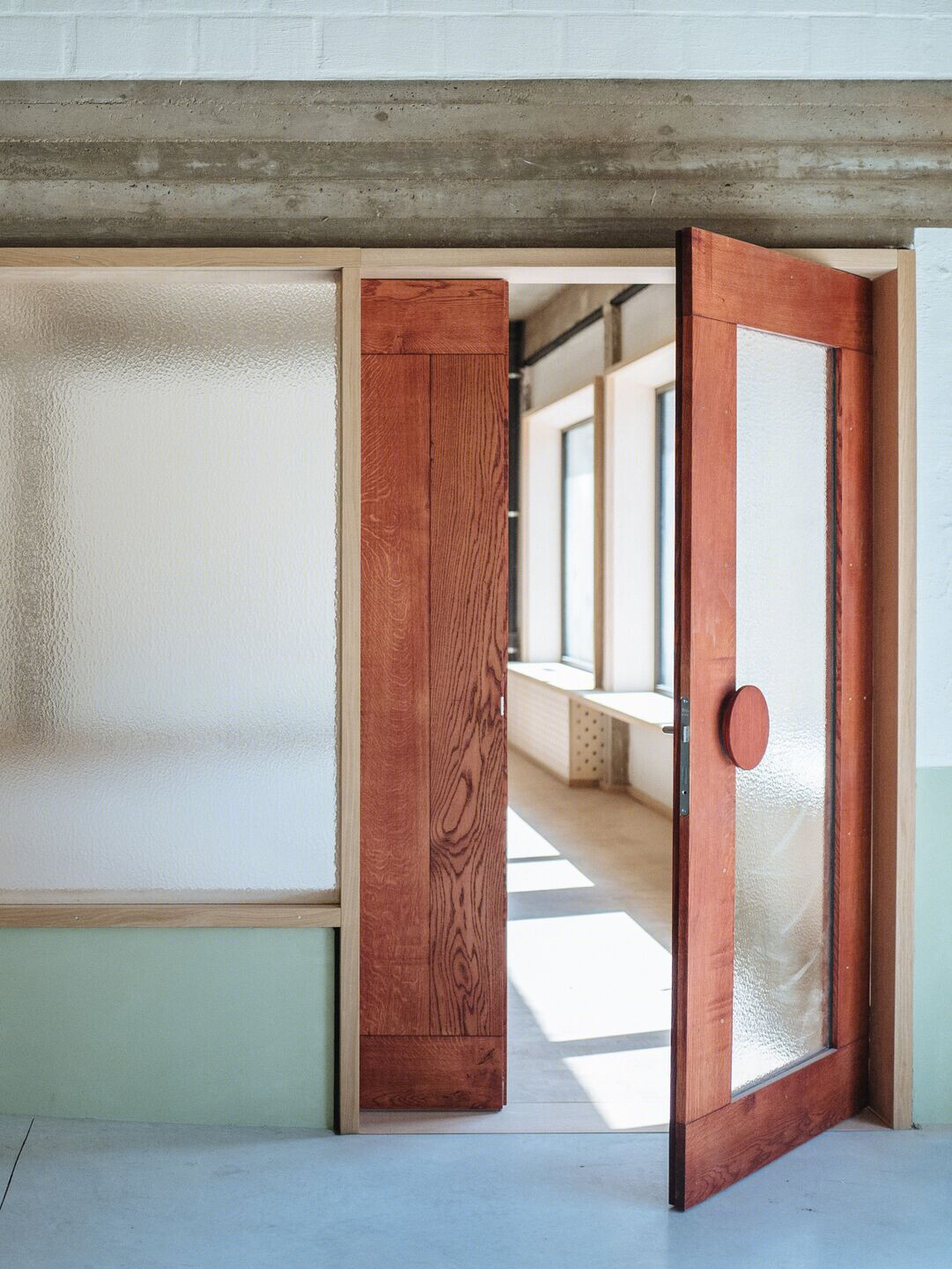 比利时协同办公与商店设计丨Studio Lauka-14