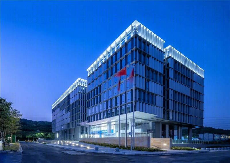 广州龙粤移动电子商务大楼丨中国广州丨广州市冼剑雄联合建筑设计事务所-2