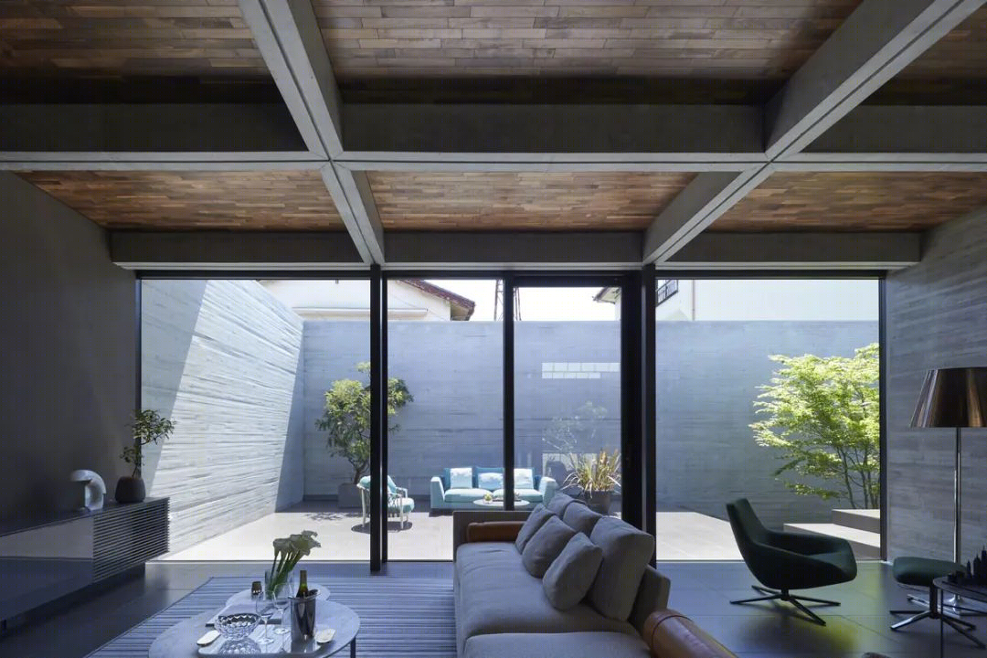 关东 270㎡野兽派美学住宅丨日本丨Apollo Architects & Associates-26