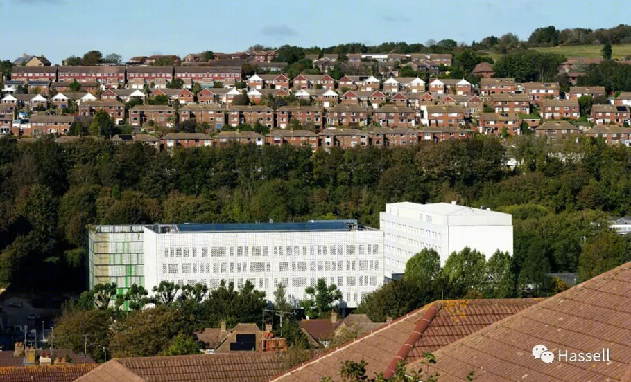 布莱顿大学商学院丨英国丨Hassell-0