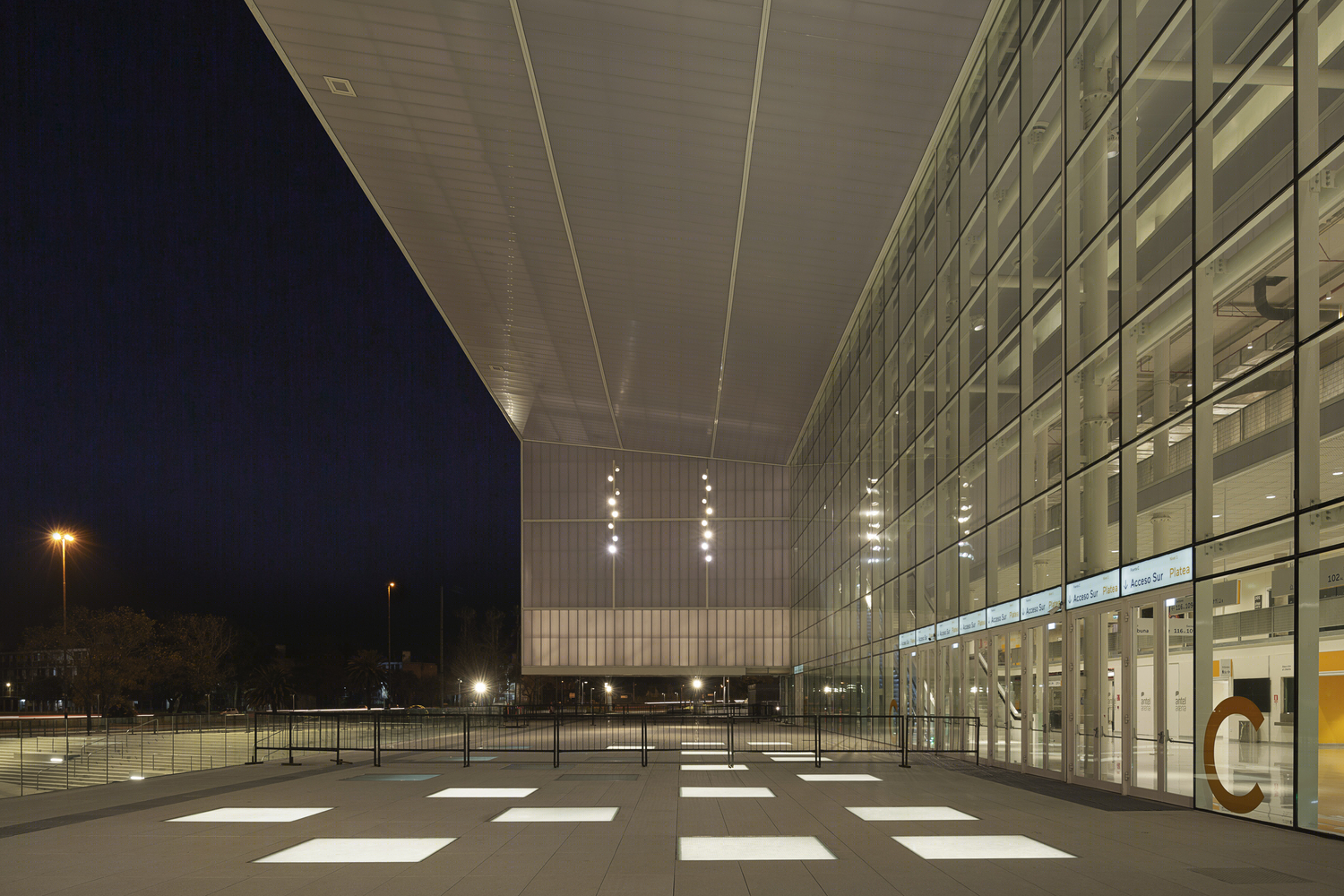 乌拉圭Antel Arena混合用途建筑-10