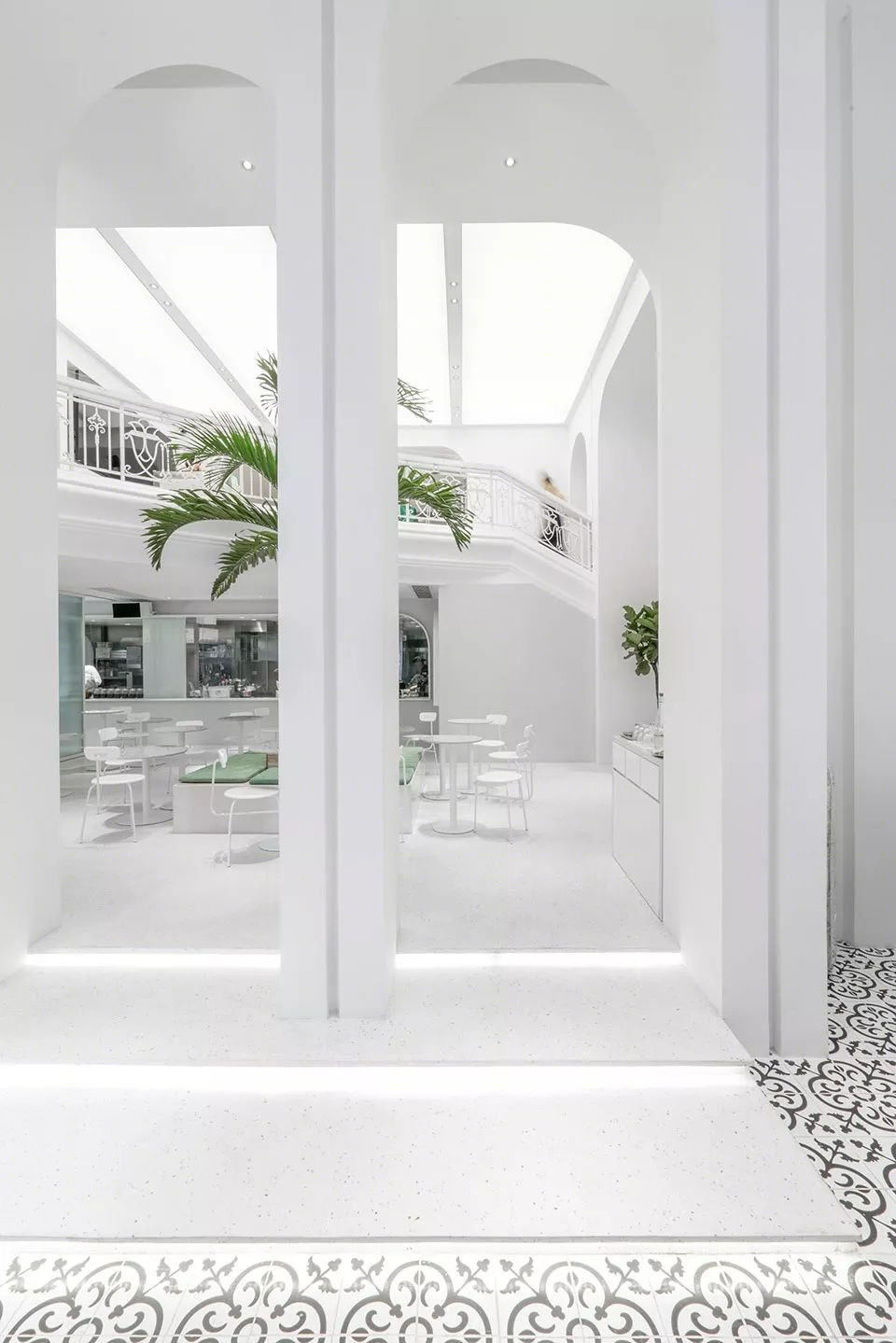 广州沙面旗舰店“正负”空间设计，历史与潮流的完美融合-18