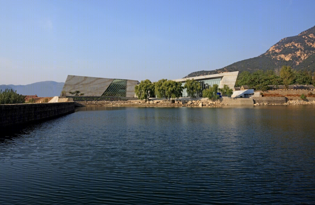 山东泰山桃花峪游人服务中心-10