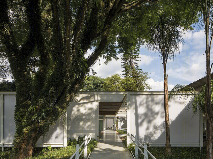 巴西绿色生态商业建筑丨LoebCapote Arquitetura e Urbanismo-7