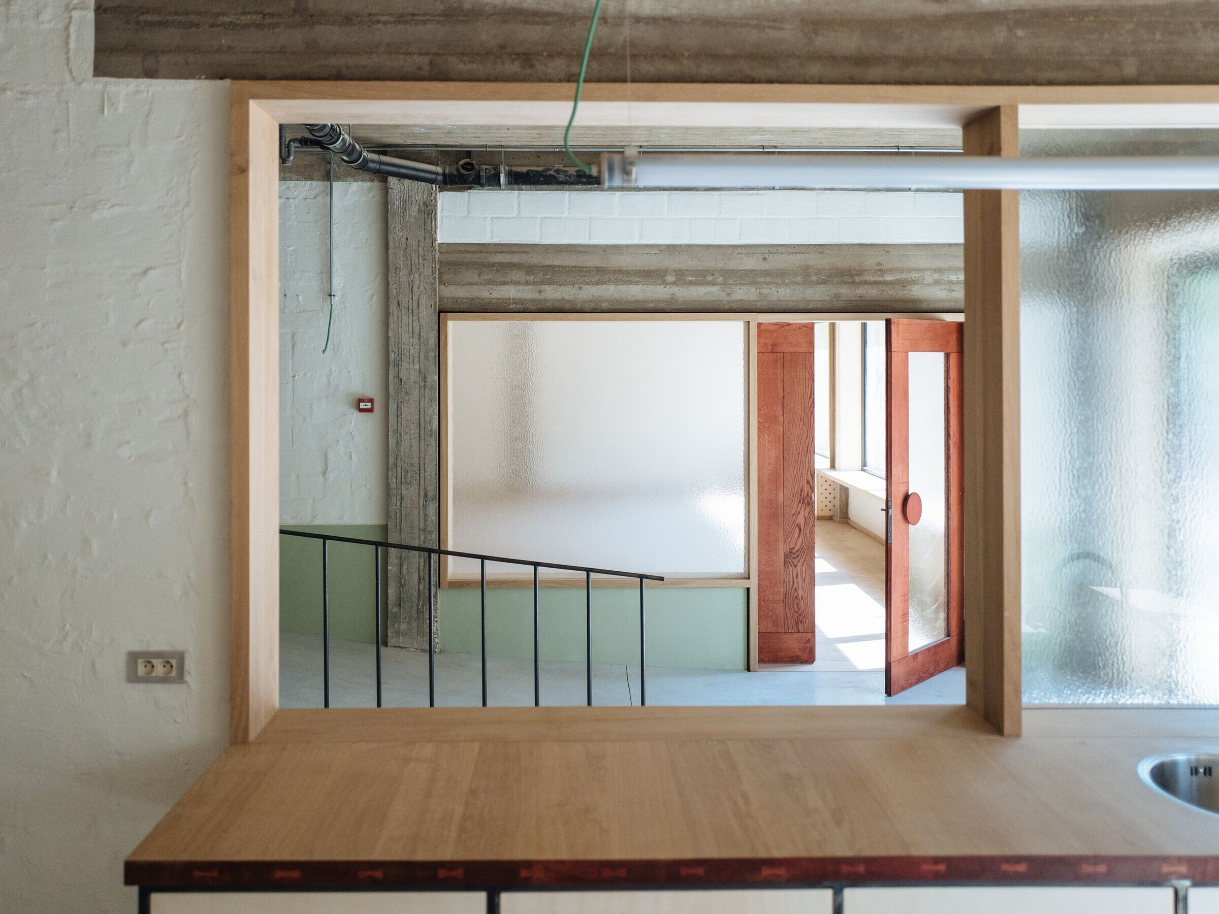 比利时协同办公与商店设计丨Studio Lauka-16