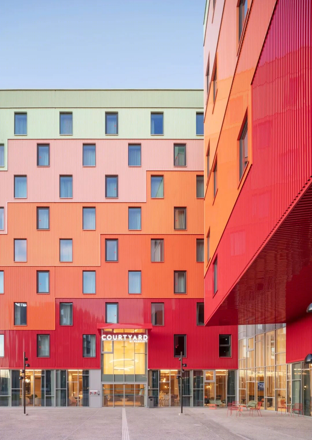 法国彩色立面酒店丨Manuelle Gautrand Architecture-22