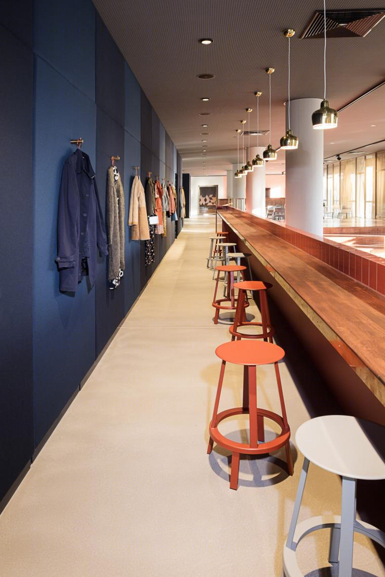 柏林 Zalando 办公室 | 多用途空间与街道相连-18