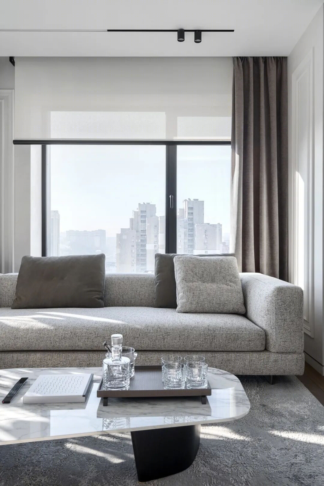 乌克兰基辅 150㎡灰色优雅大平层-12