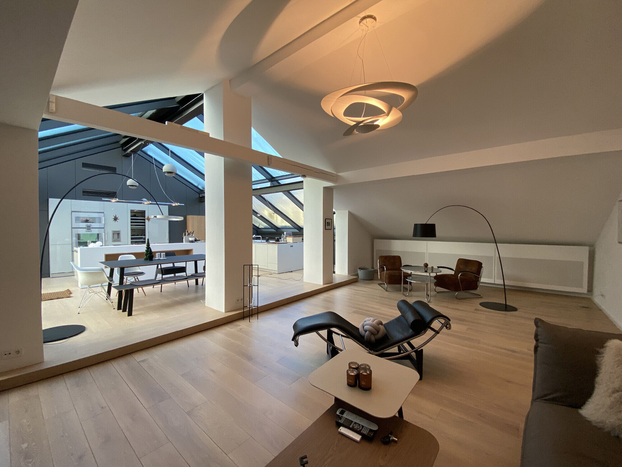 柏林历史建筑豪华阁楼 conversion-7