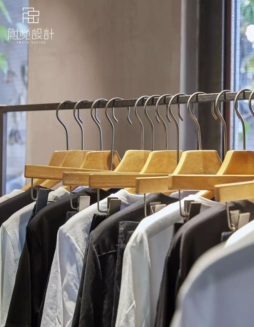 北京 NINE WAY 服装店 | 78㎡零售空间改造,诠释青春理想与反抗-25