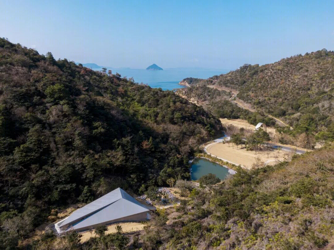 濑户内海文艺乌托邦丨日本丨原研哉,上田义彦,安藤忠雄,杉本博司等-31